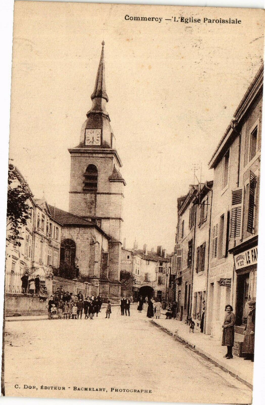 Carte postale ancienne Commercy-L'Eglise Paroissiale à Commercy
