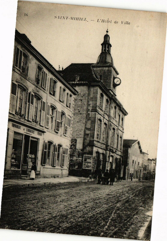 Carte postale ancienne Saint Mihiel-L'Hótel de Ville à Saint-Mihiel