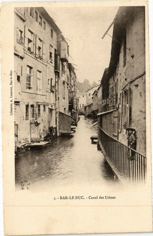 Carte postale ancienne Bar le Duc-Canal des Usines à Bar-le-Duc