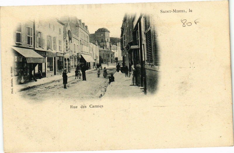 Carte postale ancienne St Mihiel-Le Rue des Carmes