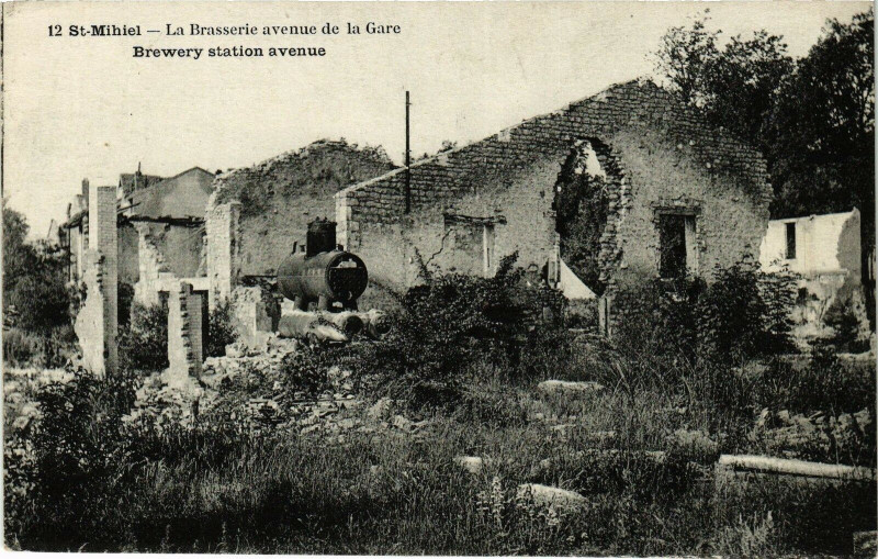 Carte postale ancienne Saint Mihiel-La Brasserie avenue de la Gare à Saint-Mihiel