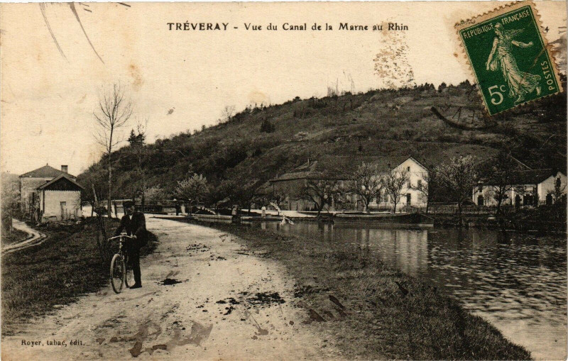 Carte postale ancienne Tréveray-Vue du Canal de la Marne au Rhin à Tréveray