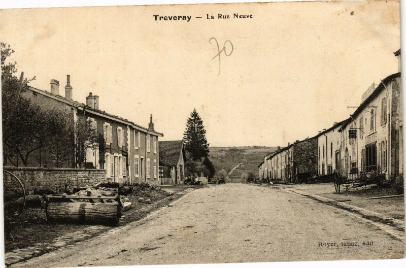 Carte postale ancienne Tréveray-La Rue Neuve à Tréveray