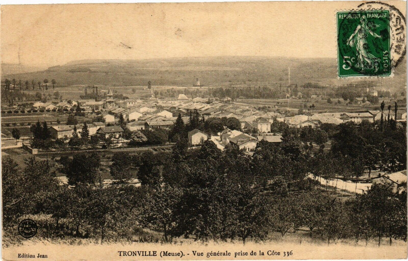 Carte postale ancienne Tronville-Vue générale prise de la Cóte