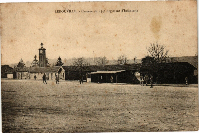 Carte postale ancienne Lérouville - Caserne du 1545 Régiment d'Infanterie à Lérouville