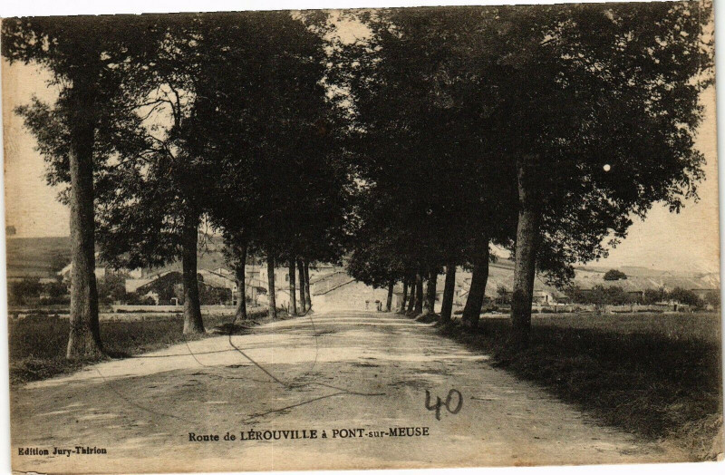 Carte postale ancienne Route de Lérouville á Pont-sur-Meuse à Lérouville