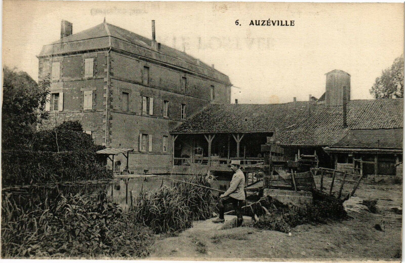 Carte postale ancienne Auzéville