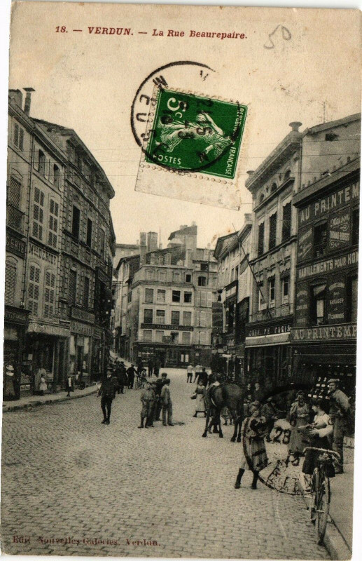Carte postale ancienne Verdun - La Rue Beaurepaire à Verdun