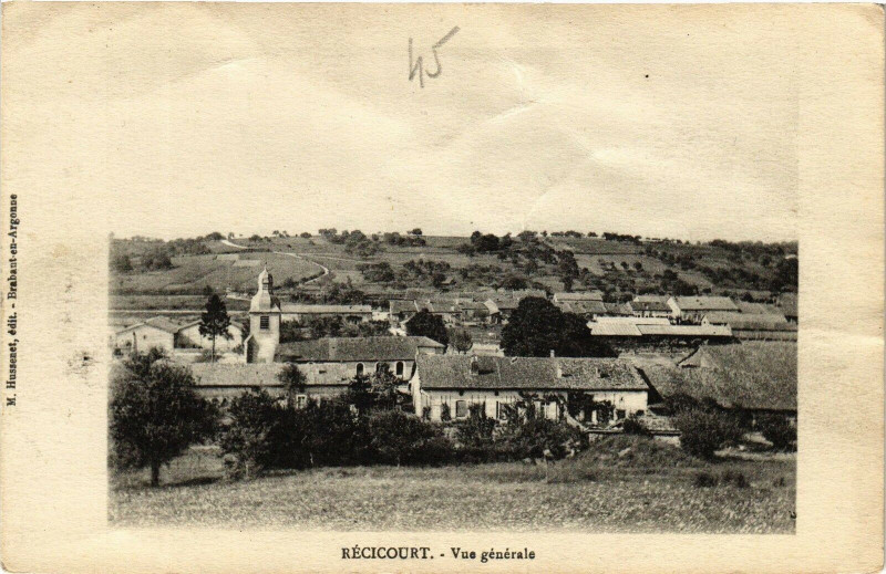 Carte postale ancienne Récicourt - Vue générale à Récicourt