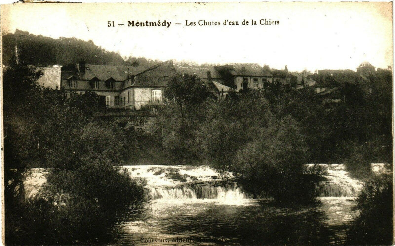Carte postale ancienne Montmédy - Les Chutes d'eau de la Chiers à Montmédy