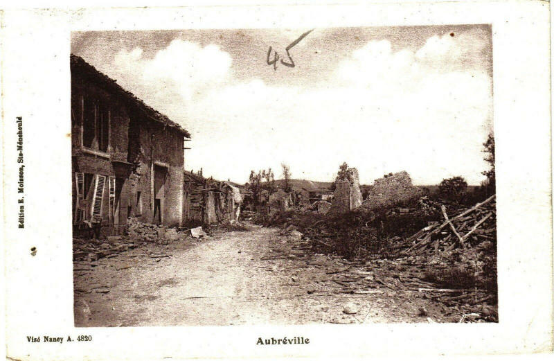 Carte postale ancienne Aubréville à Aubréville