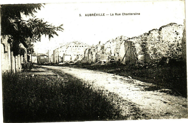 Carte postale ancienne Aubréville  - La Rue Chanteraine à Aubréville