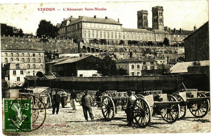 Carte postale ancienne Verdun - L'Abrevoir Saint-Nicolas à Verdun