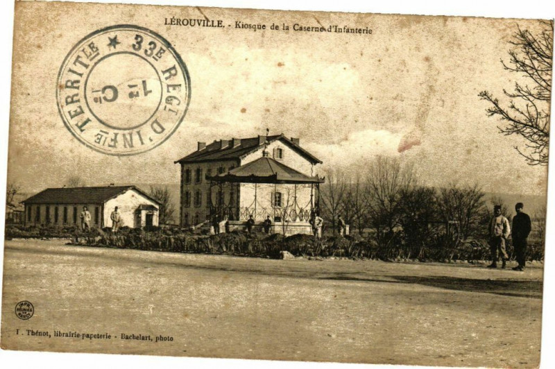 Carte postale ancienne Lérouville - Kiosque de la Caserne d'Infanterie à Lérouville