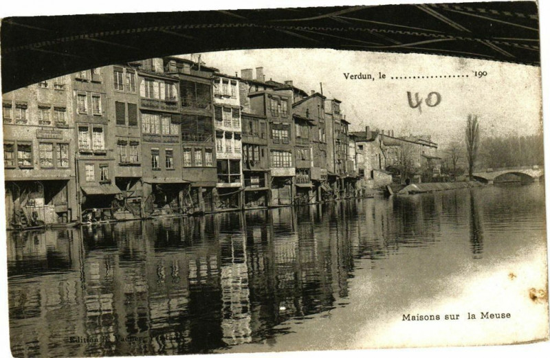 Carte postale ancienne Verdun, le ...............190  Maison sur la Meuse à Verdun