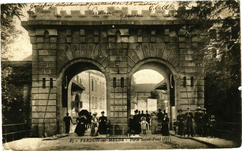 Carte postale ancienne Verdun - sur - Meuse - Porte Saint-Paul à Verdun