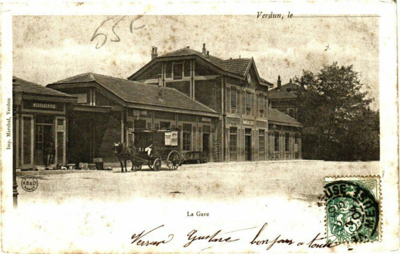 Carte postale ancienne Verdun -, le ............   La Gare à Verdun