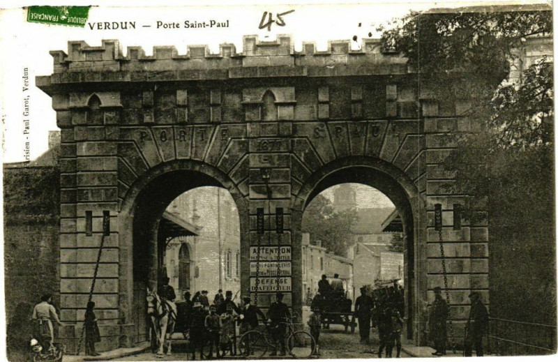 Carte postale ancienne Verdun -Porte Saint-Paul à Verdun