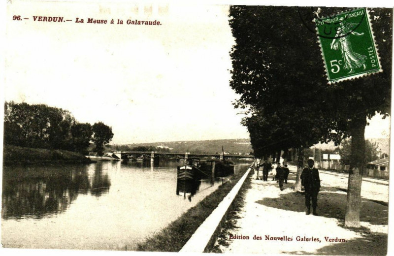 Carte postale ancienne Verdun- La Mouse á la Galavaude à Verdun