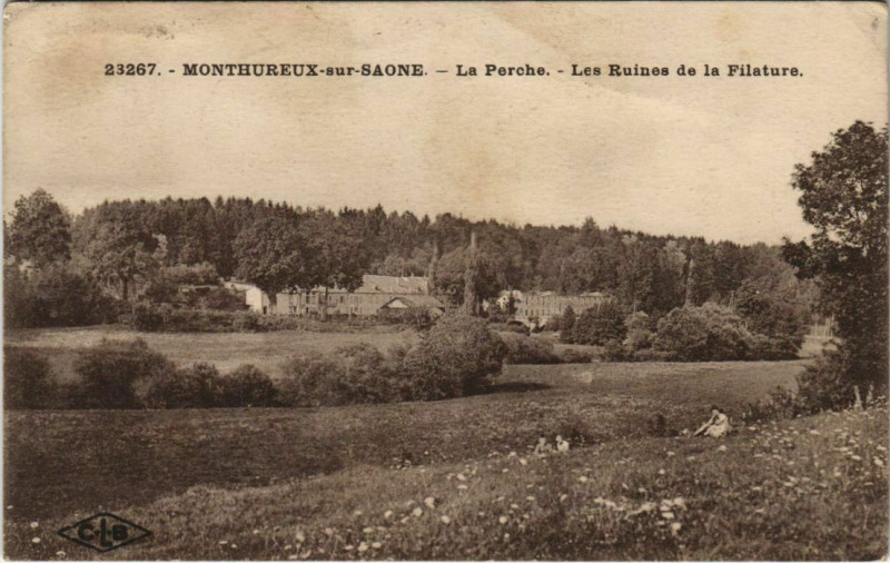 Carte postale ancienne Monthureux-sur-Saone Les Perchee Les Ruines de la Filature à Monthureux-sur-Saône