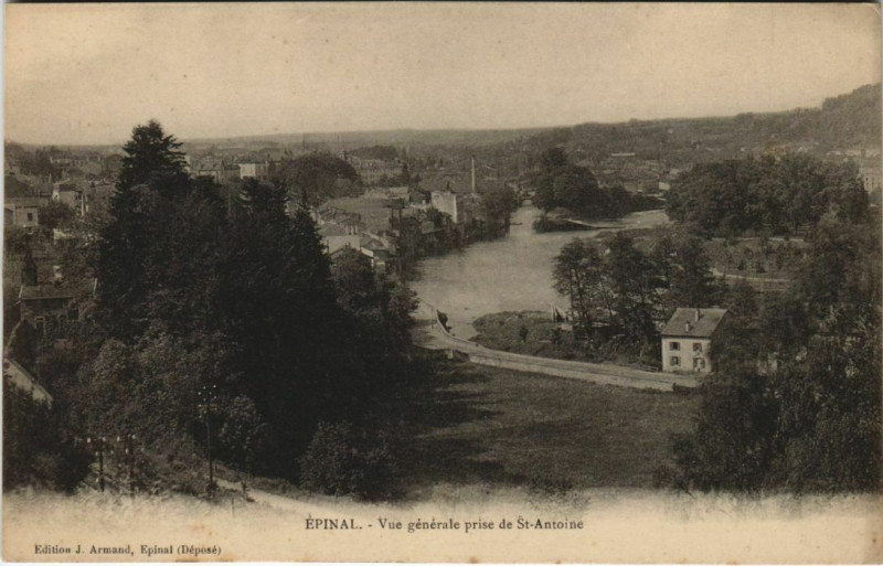 Carte postale ancienne Epinal Vue générale prise de Saint-Antoine à Épinal