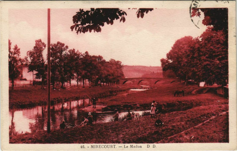 Carte postale ancienne Mirecourt Le Madon à Mirecourt