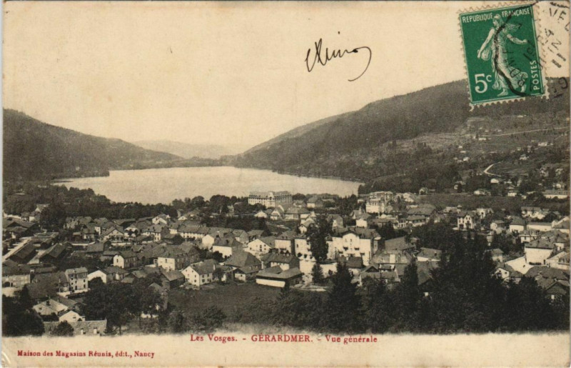 Carte postale ancienne Les Vosges Gerardmer Vue générale à Gérardmer
