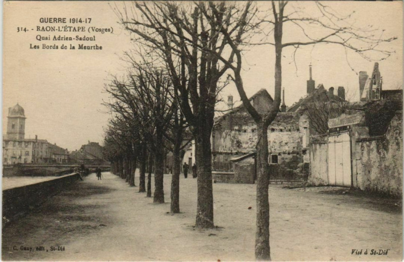Carte postale ancienne Guerre 1914-17 Raon-l'Etape Quai Adrien Sadoul Les Bosrds d à Raon-l'Étape