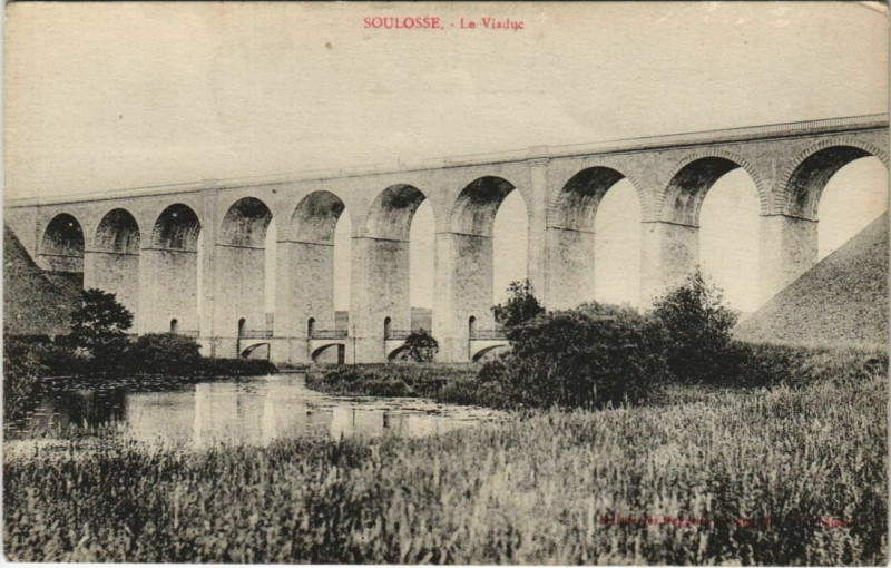 Carte postale ancienne Soulosse Le Viaduc