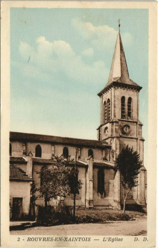 Carte postale ancienne Rouvres-en-Xaintois - L'Eglise à Rouvres-en-Xaintois