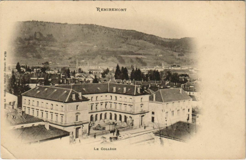 Carte postale ancienne Remiremont - Le college à Remiremont