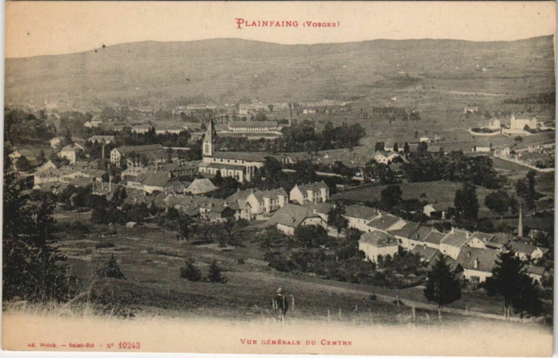 Carte postale ancienne Plainfaing - Vue générale du centre à Plainfaing