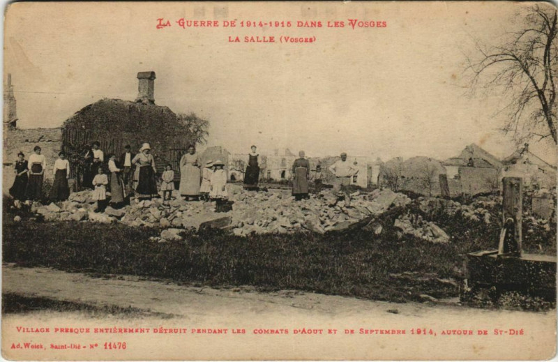 Carte postale ancienne La Guerre de dans les Vosges La Salle à La Salle
