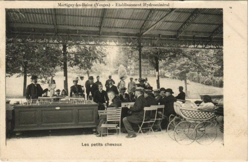 Carte postale ancienne Les petits chevaux Martigny-les-Bains à Martigny-les-Bains
