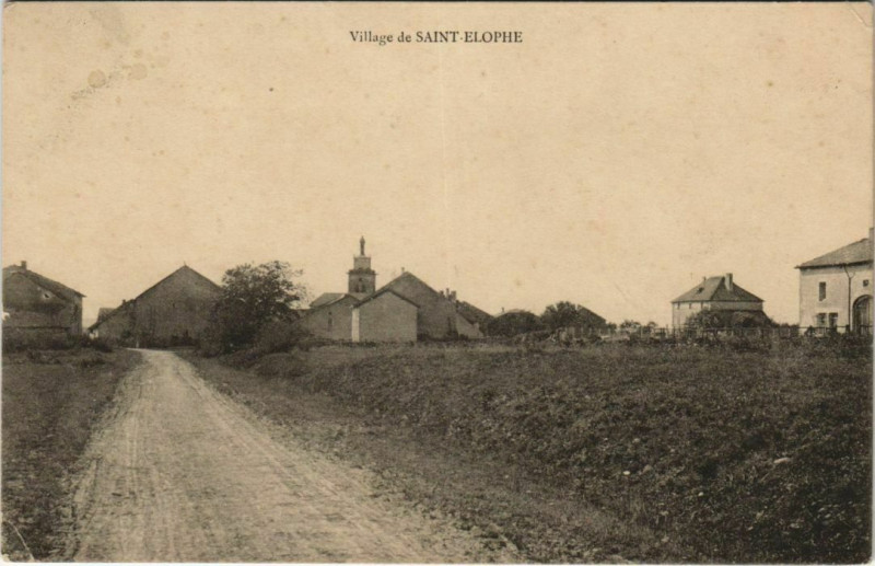 Carte postale ancienne Village de Saint-Elophe