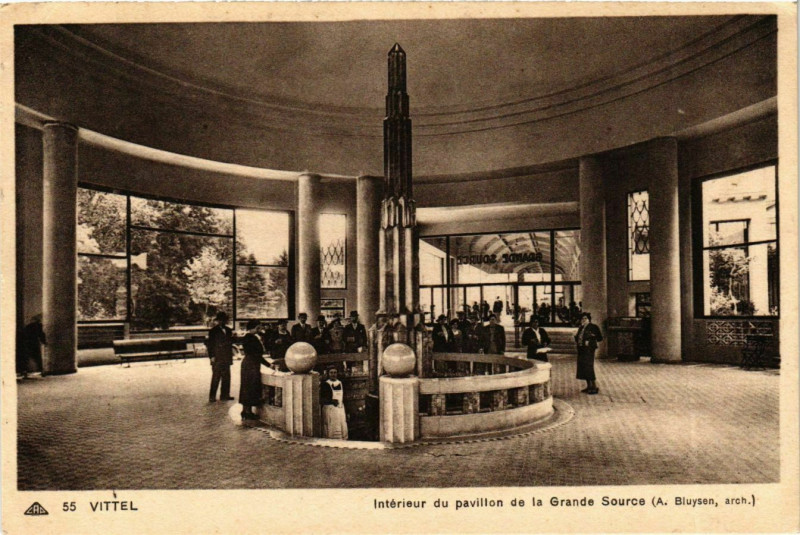 Carte postale ancienne Vittel Pavillon de la Grande Source à Vittel