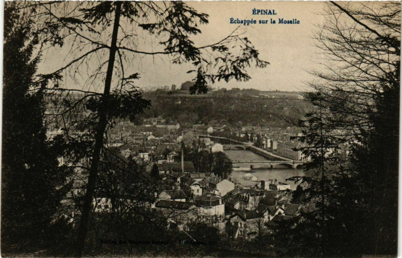 Carte postale ancienne Vosges Epinal Echappée sur la Moselle à Épinal