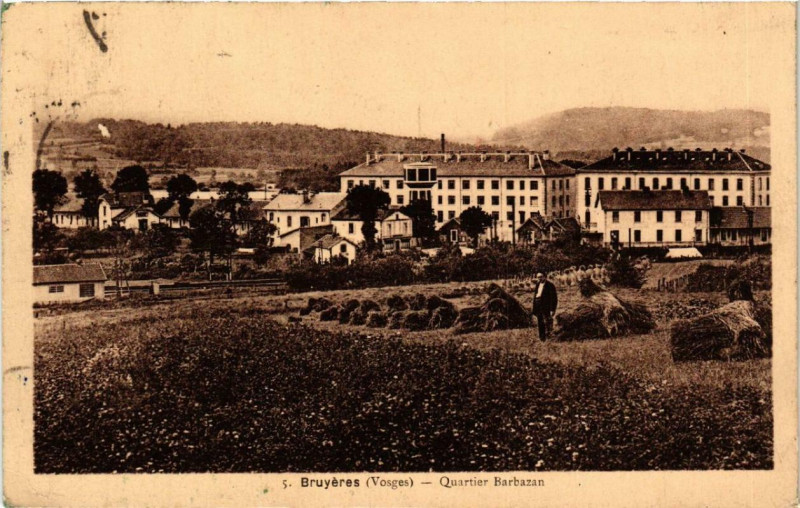 Carte postale ancienne Bruyeres Quartier Barbazan. à Bruyères