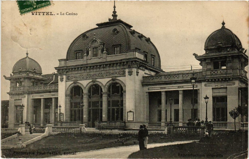 Carte postale ancienne Vittel Le Casino. à Vittel