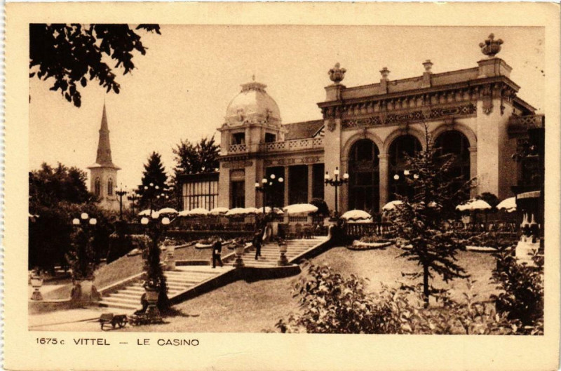 Carte postale ancienne Vittel Le Casino. à Vittel
