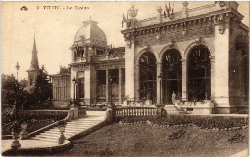 Carte postale ancienne Vittel Le Casino. à Vittel