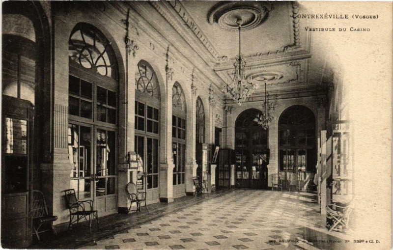 Carte postale ancienne Contrexeville Vestibule du Casino. à Contrexéville