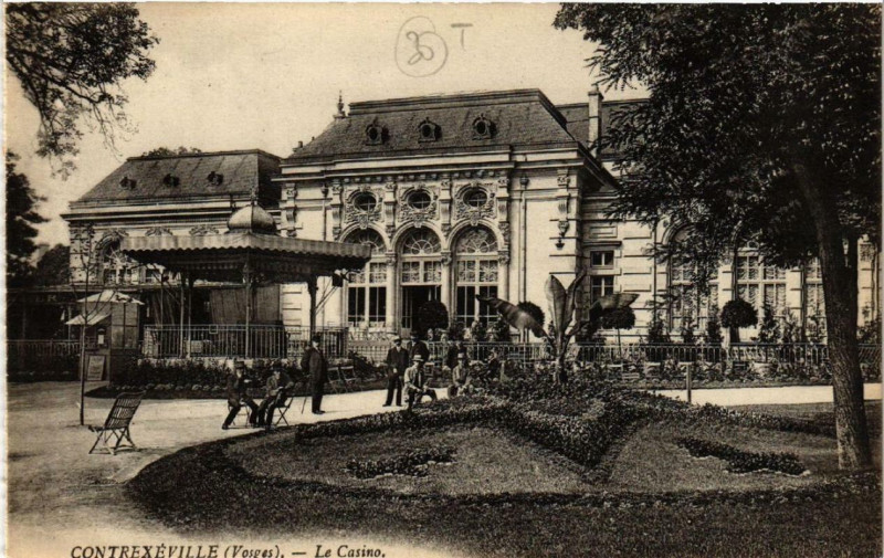 Carte postale ancienne Contrexeville Le Casino. à Contrexéville