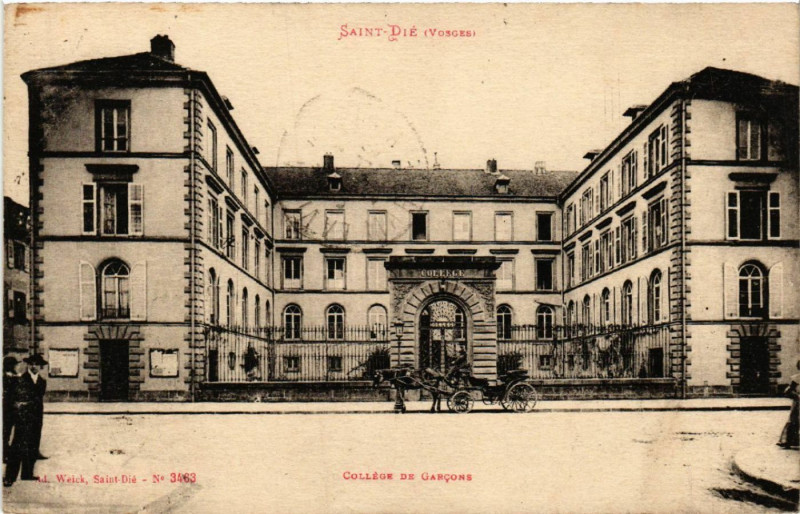 Carte postale ancienne Saint-Die - Collége de Garcons