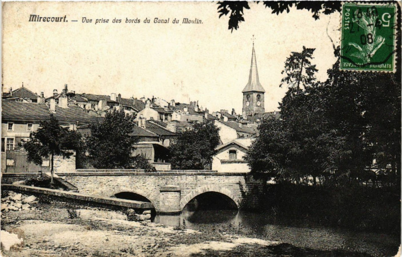 Carte postale ancienne Mirecourt - Vue prise desbords du Canal du Moulin à Mirecourt