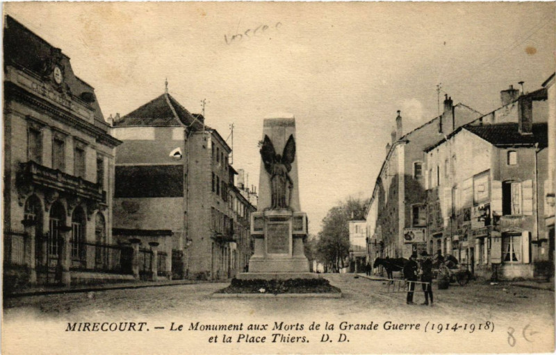 Carte postale ancienne Mirecourt - Le Monument aux Morts de la Grande Guerre (1914-1918) à Mirecourt