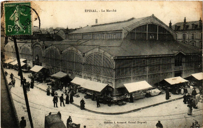 Carte postale ancienne Epinal - Le Marché à Épinal