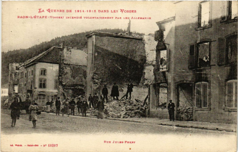 Carte postale ancienne La Guerre de 1914-1915 dans les Vosges - Raon-l'Etape .. à Raon-l'Étape