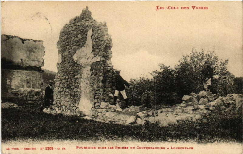 Carte postale ancienne Les Cols des Vosges Poursuite dans les Reines du Contrebandier...