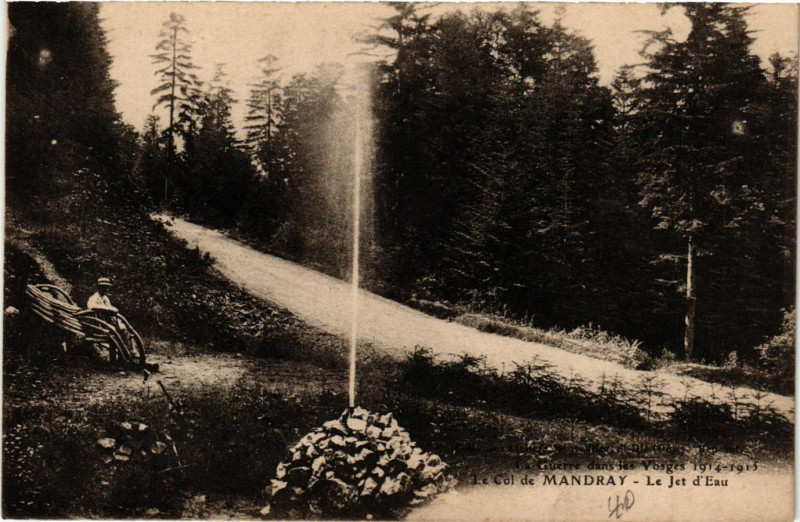 Carte postale ancienne Le Col de Mandray - Le Jet d'Eau à Fraize